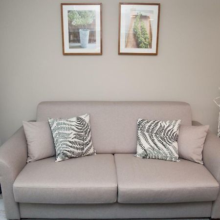 Ultracentral, Brand New, Modern And Cozy Apartment 蒂米什瓦拉 外观 照片