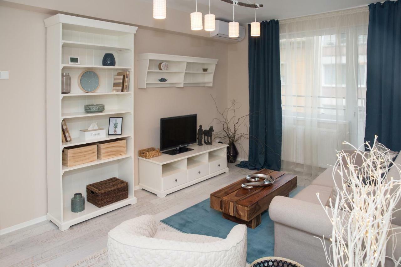 Ultracentral, Brand New, Modern And Cozy Apartment 蒂米什瓦拉 外观 照片