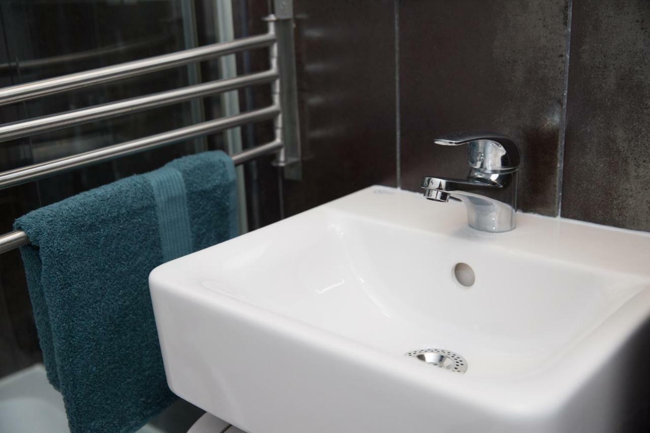 Ultracentral, Brand New, Modern And Cozy Apartment 蒂米什瓦拉 外观 照片